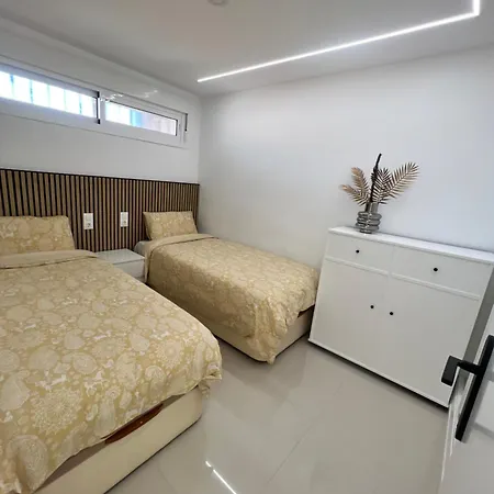 公寓 Luxury Bonanza 贝纳尔马德纳